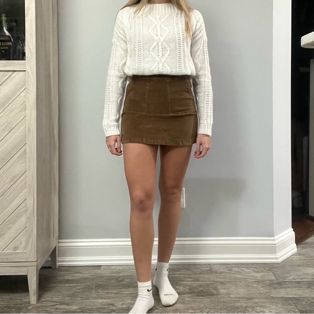 Prince & Fox brown skirt, size 2, barely worn